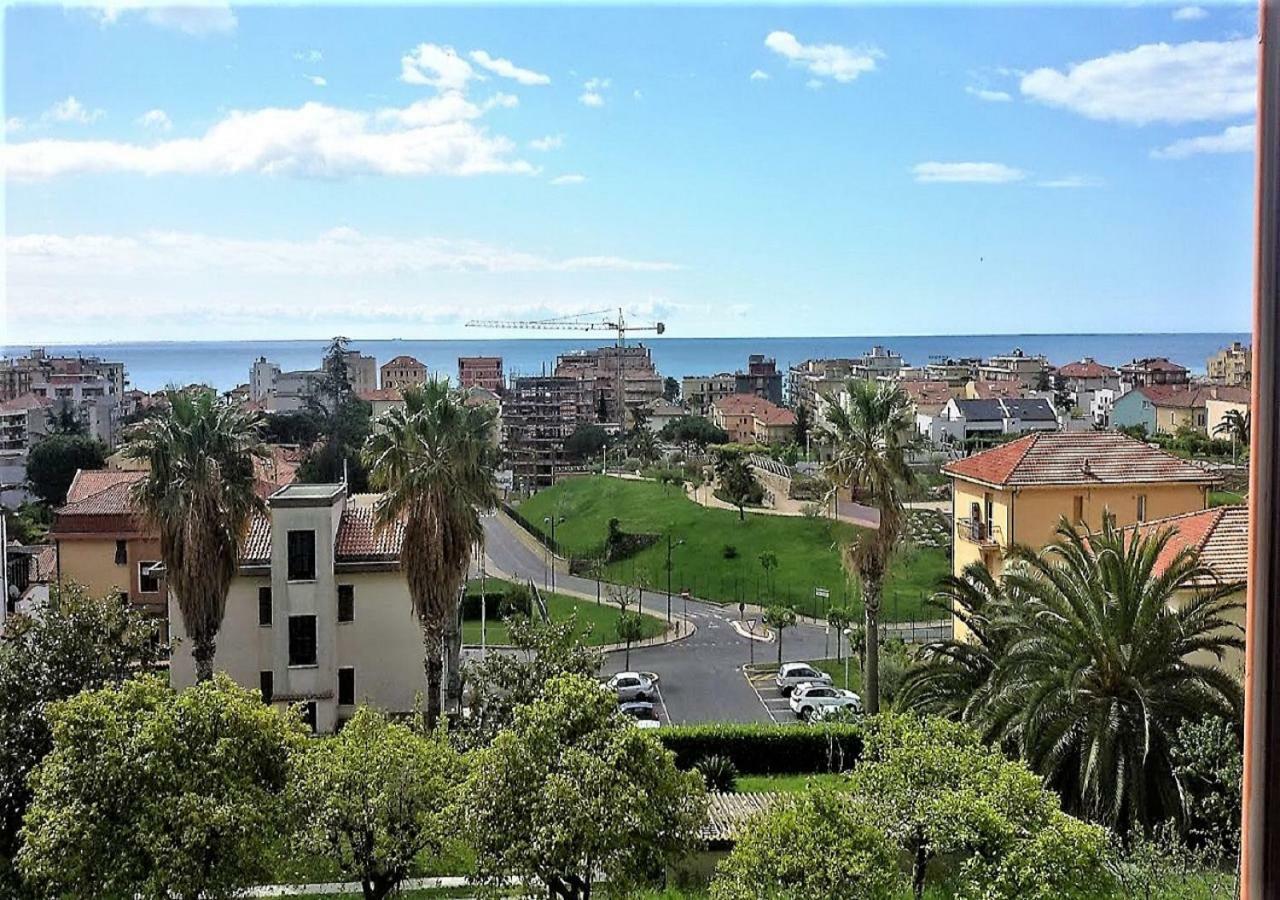 Very Cosy House With Fabulous Sea View! Pietra Ligure Buitenkant foto